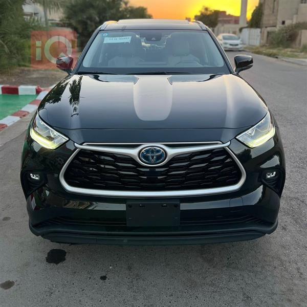 Toyota for sale in Iraq